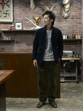 「アイテム（テーラードジャケット）」を使った、TEJIEさん（メンズ・180cm・20代）の秋コーディネート