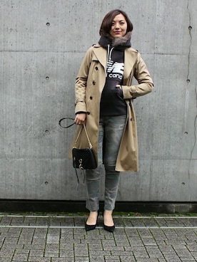 「カモフラパンツ」｜「アイテム（トレンチコート）」を使った、AYAさん（レディース・163cm）の冬コーディネート