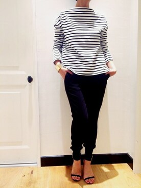 「アイテム（イヤリング（片耳用））」を使った、AYAさん（レディース・163cm）の秋コーディネート