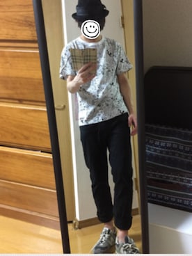 「YAKPAKのアイテム（T Shirts、ホワイト系）」を使った、パリ☆彡さん（メンズ・171cm）の夏コーディネート