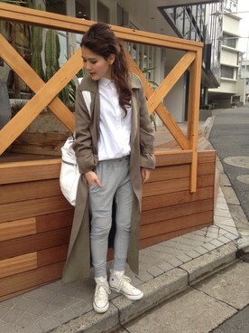 「TODAYFUL（トゥデイフル）のアイテム（トレンチコート）」を使った、MOMOKO KOIKEさん（レディース・158cm）の冬コーディネート