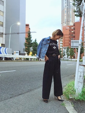 「TODAYFUL（トゥデイフル）のアイテム（デニムジャケット）」を使った、MOMOKO KOIKEさん（レディース・158cm）の秋コーディネート