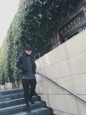 「B-SIDE（ビーサイド）のアイテム（ジャケット/アウター）」を使った、Eddie Pongさん（メンズ・172cm）の春コーディネート