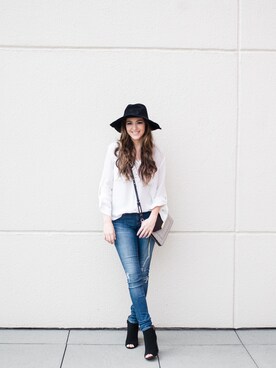 Megan Elliottさんのコーディネート