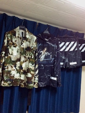 「OFF-WHITE」｜「アイテム（その他）」を使った、ぷろていんさん（メンズ・172cm）の夏コーディネート