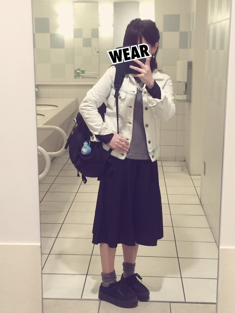 「ガウチョパンツ、Gジャン、リュック、GU」｜「GUの（GU）イージードレープガウチョパンツ（パンツ、ブラック系）」を使った、よっちさん（レディース・155cm）の春コーディネートの1枚目の写真
