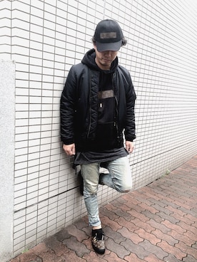 「LouisVuitton」｜「アイテム（ミリタリージャケット）」を使った、💲HUNさん（メンズ・173cm）の秋コーディネート