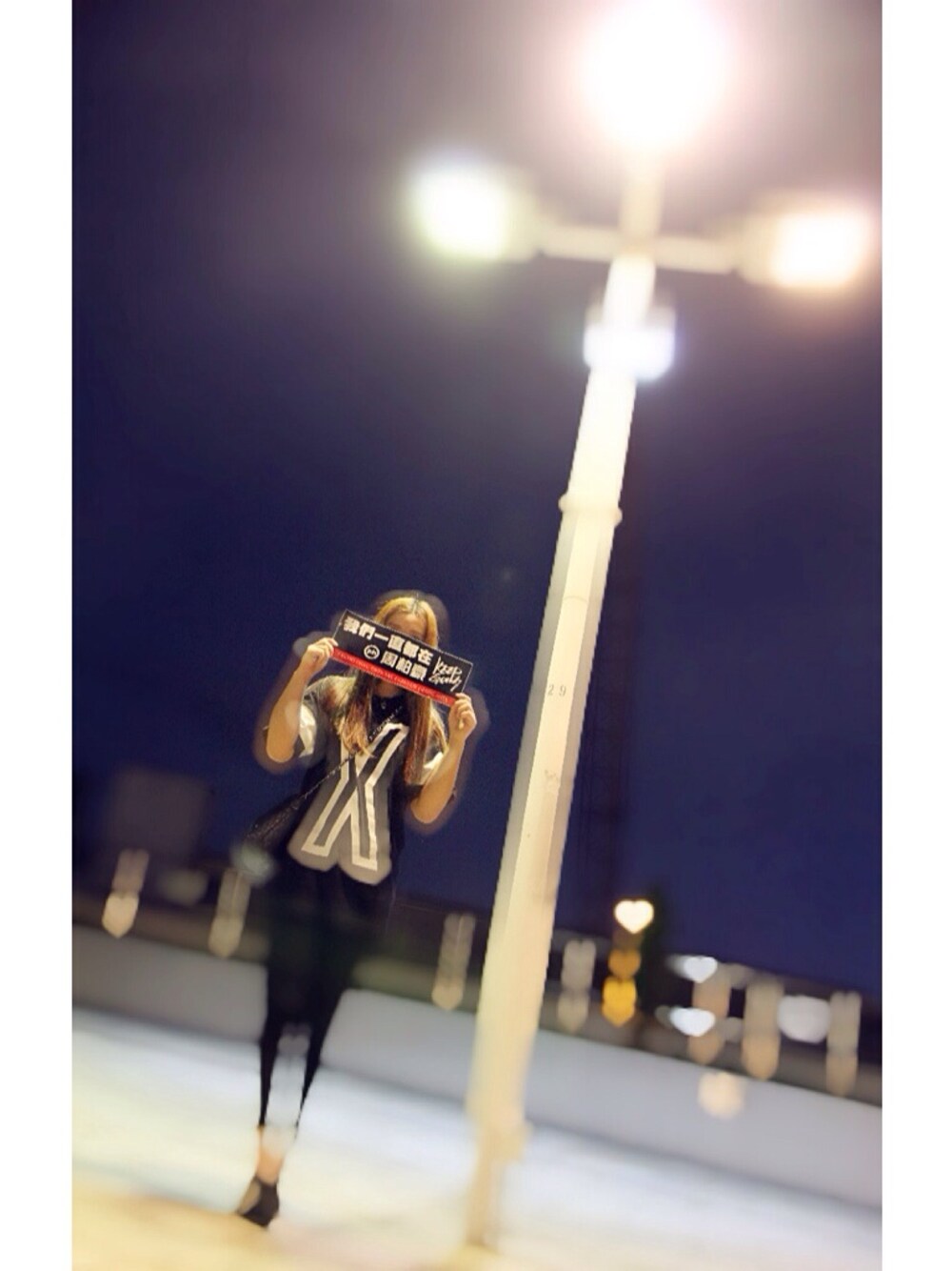 「Pakho chau、pakho #xpx、紅館、colorsoflife」｜「XPXのアイテム（Tシャツ/カットソー、ブラック系）」を使った、ctさん（レディース・158cm）の秋コーディネートの1枚目の写真