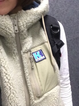 「HELLY HANSEN（ヘリーハンセン）のアイテム（その他アウター）」を使った、saraさん（レディース・155cm）の春コーディネート