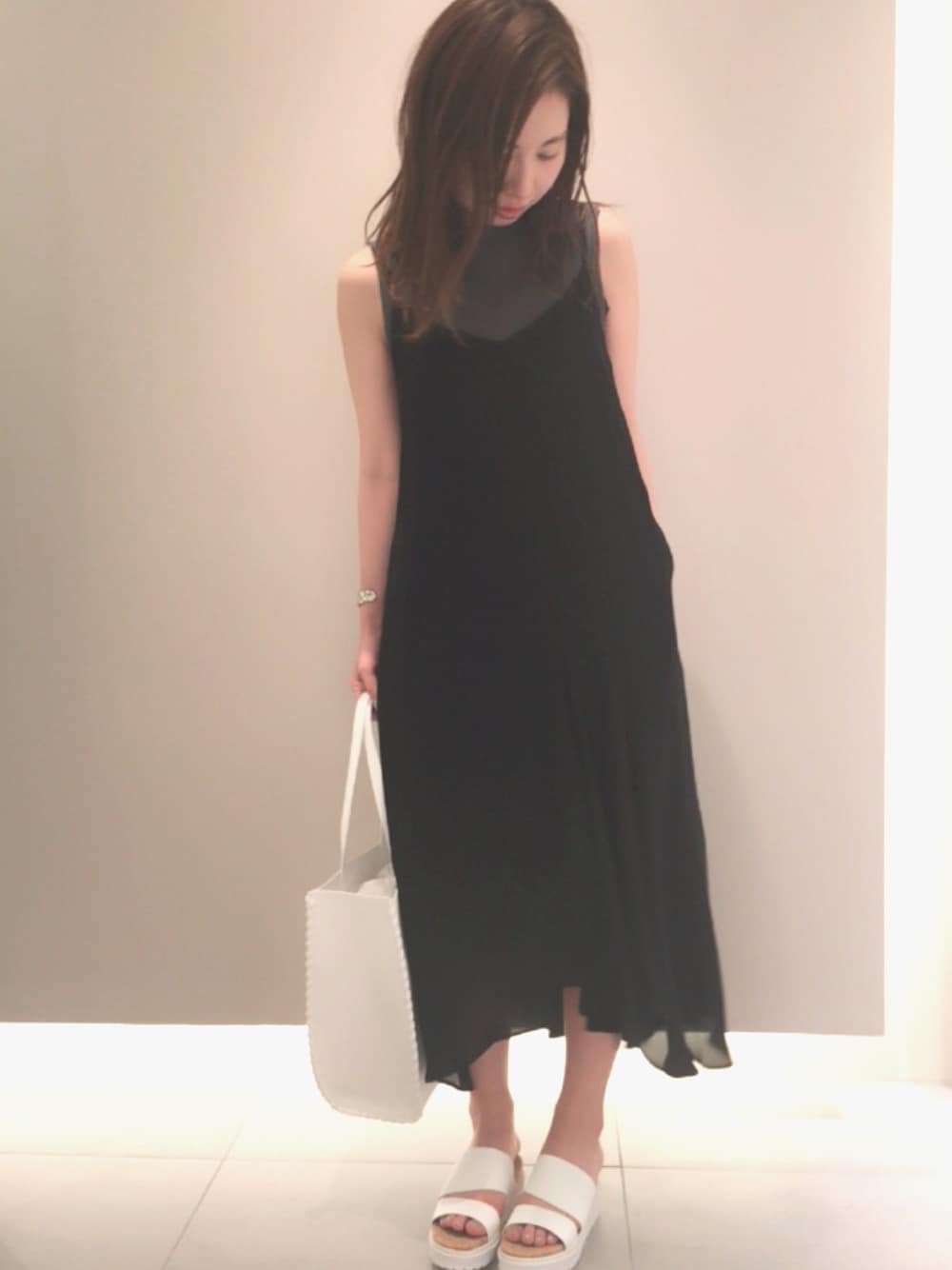 「FRAY I.D、春コーデ、ラフ」｜「FRAY I.Dのランダムカットサンダル（シューズ、その他）」を使った、nozomi mizuguchiさん（レディース・158cm）の春コーディネートの1枚目の写真