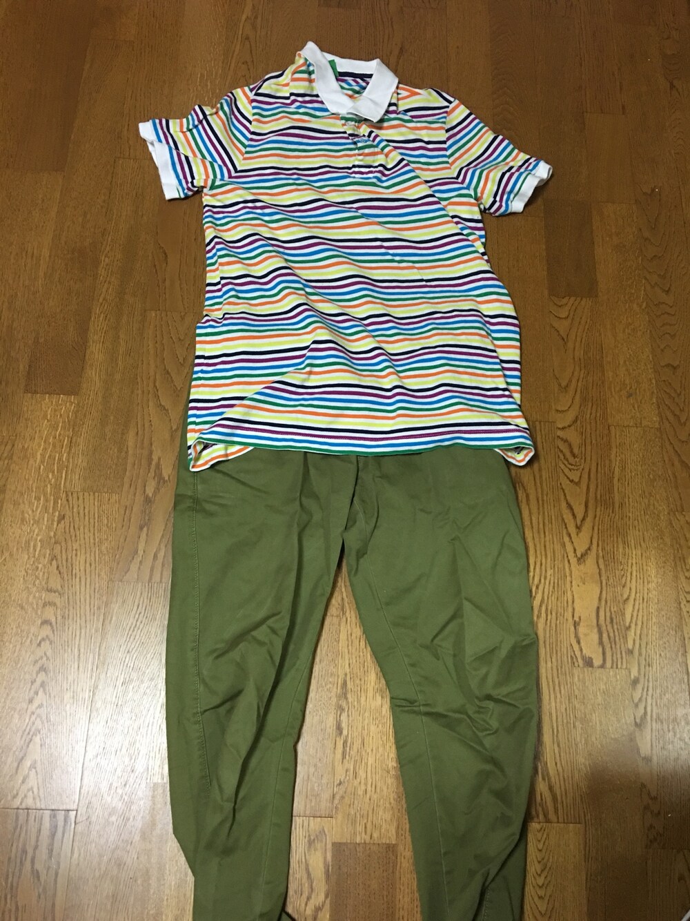 「大人カジュアル、マルチボーダー、ベネトン、ポロシャツ、チノパン、アウトレットへGO」｜「BENETTON (UNITED COLORS OF BENETTON)のボーダー柄鹿の子ポロシャツUB（ポロシャツ、その他）」を使った、スプーン🥄4.02さん（メンズ・170cm）の夏コーディネートの1枚目の写真