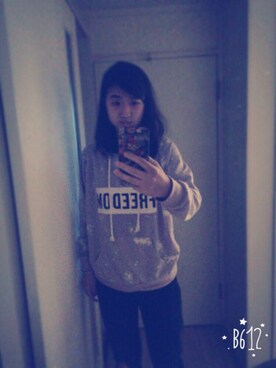 「MASSIVEのアイテム」を使った、ゆっこさん（レディース・164cm）の冬コーディネート