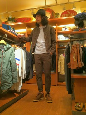 「70's」｜「アイテム（デニムジャケット）」を使った、naouさん（メンズ・182cm）の秋コーディネート