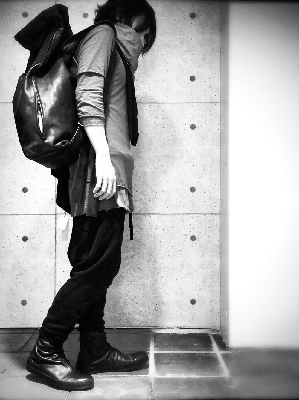 dark_fashionさんの「T.A.S / ティーエーエス　 2WAY 　LETHER TOTE BAG & BACK PACK 札幌セレクトショップNOIR（TO）」を使ったコーディネート