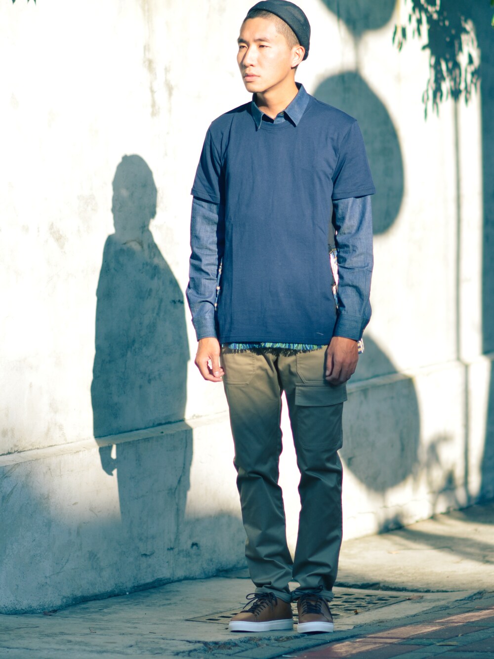 「snap、Taiwan、street、sneakers、BilBO、oqLiq、Tainan、streetfashion、taiwanese、made in taiwan」｜「Béton x Ciré（キャップ、ブルー系）」を使った、oqLiqさん（メンズ・181cm）の冬コーディネートの1枚目の写真