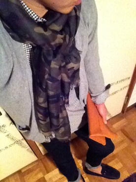 シ・ユンさんのコーディネート