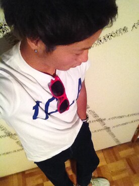 シ・ユンさんのコーディネート