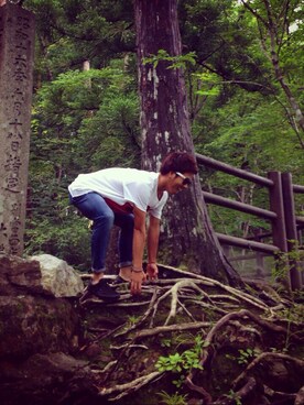 シ・ユンさんのコーディネート