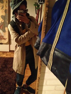 シ・ユンさんのコーディネート