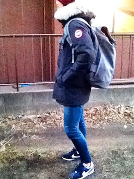 シ・ユンさんのコーディネート