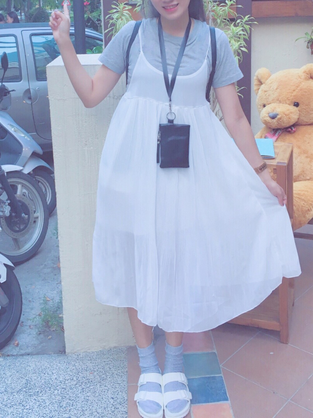 「ootd、outfit、summer、black and white、Taiwan、TODAYFUL、weekend」｜「no brandのアイテム（ニットキャップ/ビーニー、グリーン系）」を使った、sherylさん（レディース・170cm）の夏コーディネートの1枚目の写真