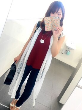 「アイテム（ベスト、レッド系）」を使った、sayakaさん（レディース・156cm）の夏コーディネート