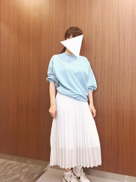 「LOWRYS FARM（ローリーズファーム）のシフォンプリーツスカート　713473（スカート、グレー系）」を使った、maoさん（レディース・155cm）の春コーディネート