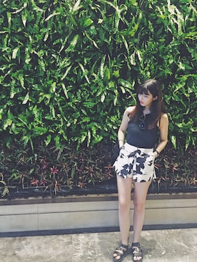 「mooncat（mooncat）のアイテム」を使った、MOONCATさん（レディース・166cm）の夏コーディネート