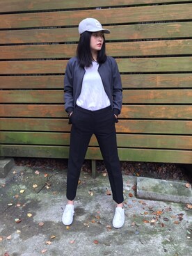 「アイテム（ノーカラージャケット、グレー系）」を使った、MOONCATさん（レディース・167cm）の秋コーディネート