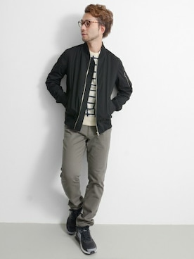 「URBAN RESEARCH（アーバンリサーチ）のアイテム（ミリタリージャケット）」を使った、yukihigashiuraさん（メンズ・172cm）の秋コーディネート