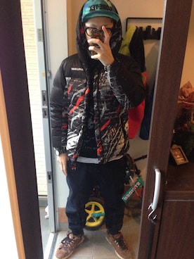 「Back Channel（バックチャンネル）のアイテム（スウェット）」を使った、FULLMoon1212!さん（メンズ・183cm）の冬コーディネート