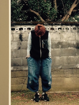 「TALKING ABOUT THE ABSTRACTION（トーキング　アバウト　ジ　アブストラクション）のアイテム（デニムパンツ）」を使った、CHARLEYさん（メンズ・169cm）の春コーディネート