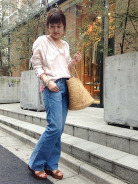 「FRAMeWORK（フレームワーク）のアイテム（パンツ）」を使った、FRAMeWORK 新宿ルミネ　staff2さん（レディース・160cm）の春コーディネート