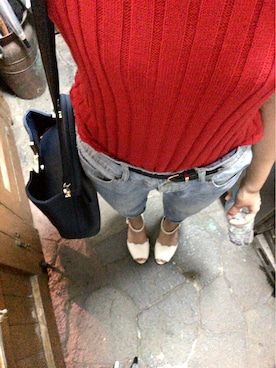 「アイテム（ベスト、レッド系）」を使った、junnさん（レディース・160cm）の夏コーディネート