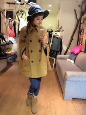 「アイテム（ポンチョ）」を使った、Yami miteさん（レディース・158cm）の冬コーディネート