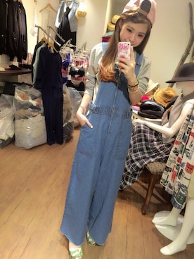 「STYLE」｜「アイテム（オールインワン・サロペット）」を使った、Yami miteさん（レディース・155cm）の秋コーディネート