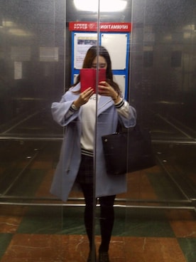 「アイテム（レッグウォーマー、ブラック系）」を使った、jjeongyeonnさん（レディース・160cm）の冬コーディネート