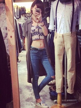 「星彩炫目懶人鞋（スニーカー、シルバー系）」を使った、Qiuyunさん（レディース・170cm）の春コーディネート