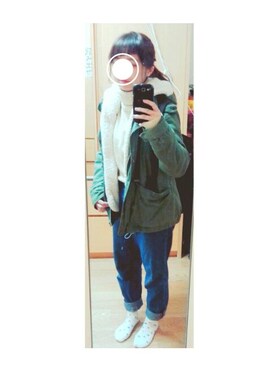 「学校」｜「アイテム（ミリタリージャケット）」を使った、AyaMiさん（レディース・145cm）の冬コーディネート