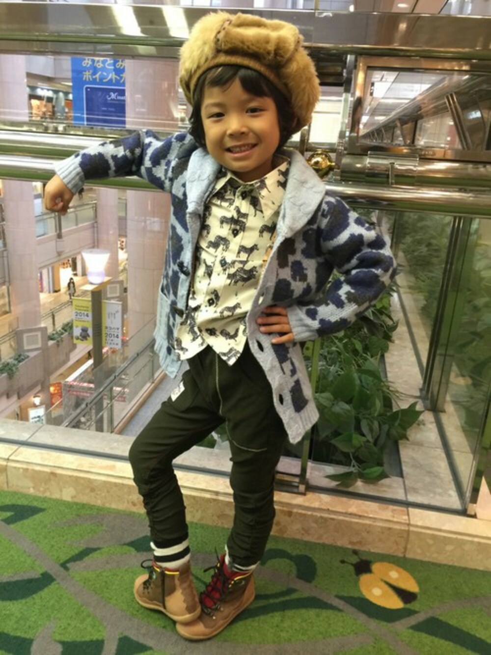 「ハロウィン、BOOFOOWOO、子供服、男の子コーデ、秋冬コーデ、ブーフーウーWEARコンテスト、BOOハロウィン」｜「One deux booのL/Sシャツ(KID'S)（シャツ/ブラウス、ベージュ系）」を使った、landﾁﾐｻさん（キッズ・115cm）の秋コーディネートの1枚目の写真