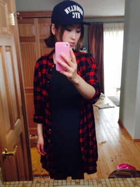 「H&M（エイチ・アンド・エム）のシャツワンピ（ワンピース、レッド系）」を使った、tomomiさん（レディース・163cm）の夏コーディネート