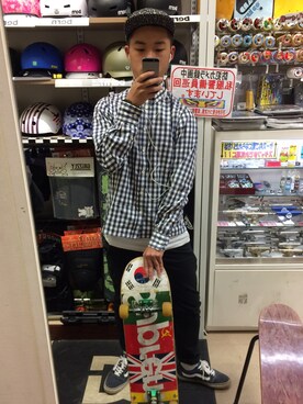 「palace」｜「アイテム（その他）」を使った、Akiraさん（メンズ・167cm）の秋コーディネート