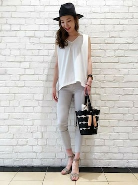 JEANASISららぽーとTOKYO-BAY STAFFさん（レディース・170cm）の夏コーディネート