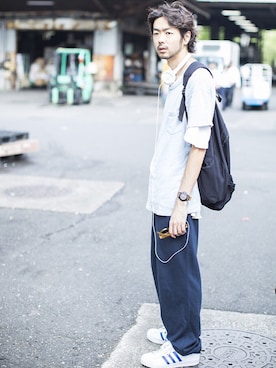 「COMME des GARCONS（コムデギャルソン）のアイテム（バッグ）」を使った、KEN MATSUMOTO さん（メンズ・178cm）の夏コーディネート