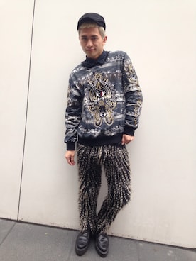 「KENZO（ケンゾー）のアイテム（Tシャツ/カットソー、シルバー系）」を使った、歐利さん（メンズ）の夏コーディネート