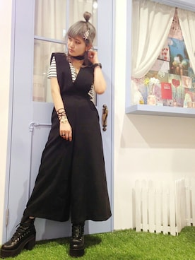 「アイテム（バレッタ/ヘアクリップ）」を使った、BUBBLESさん（レディース・157cm）の春コーディネート