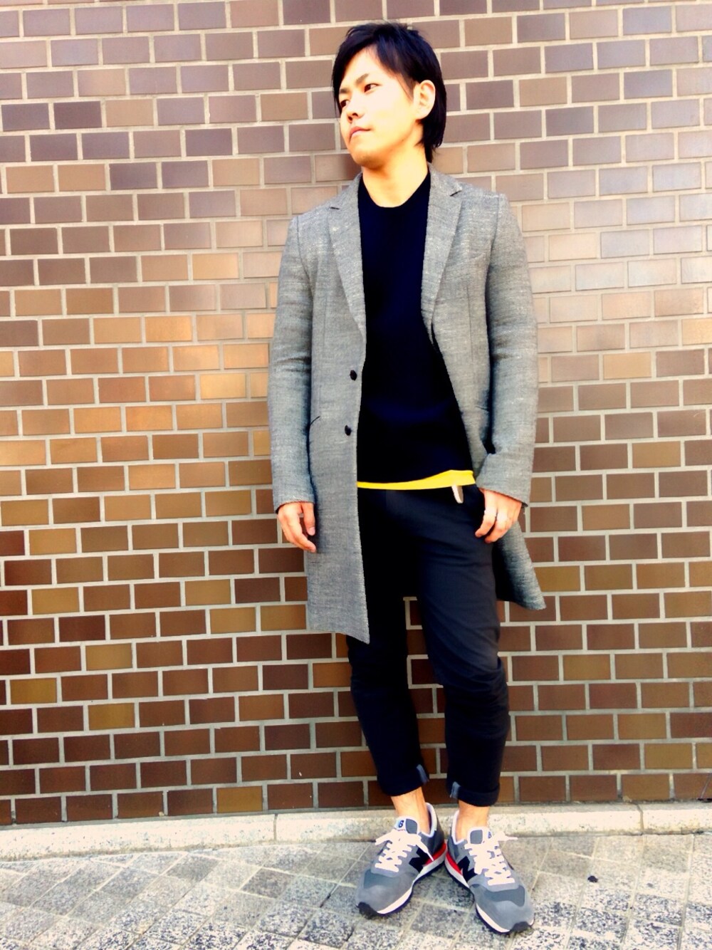 「待ちぼうけ」｜「NEW BALANCEのアイテム（スニーカー、グレー系）」を使った、koichiさん（メンズ・172cm）の秋コーディネートの1枚目の写真