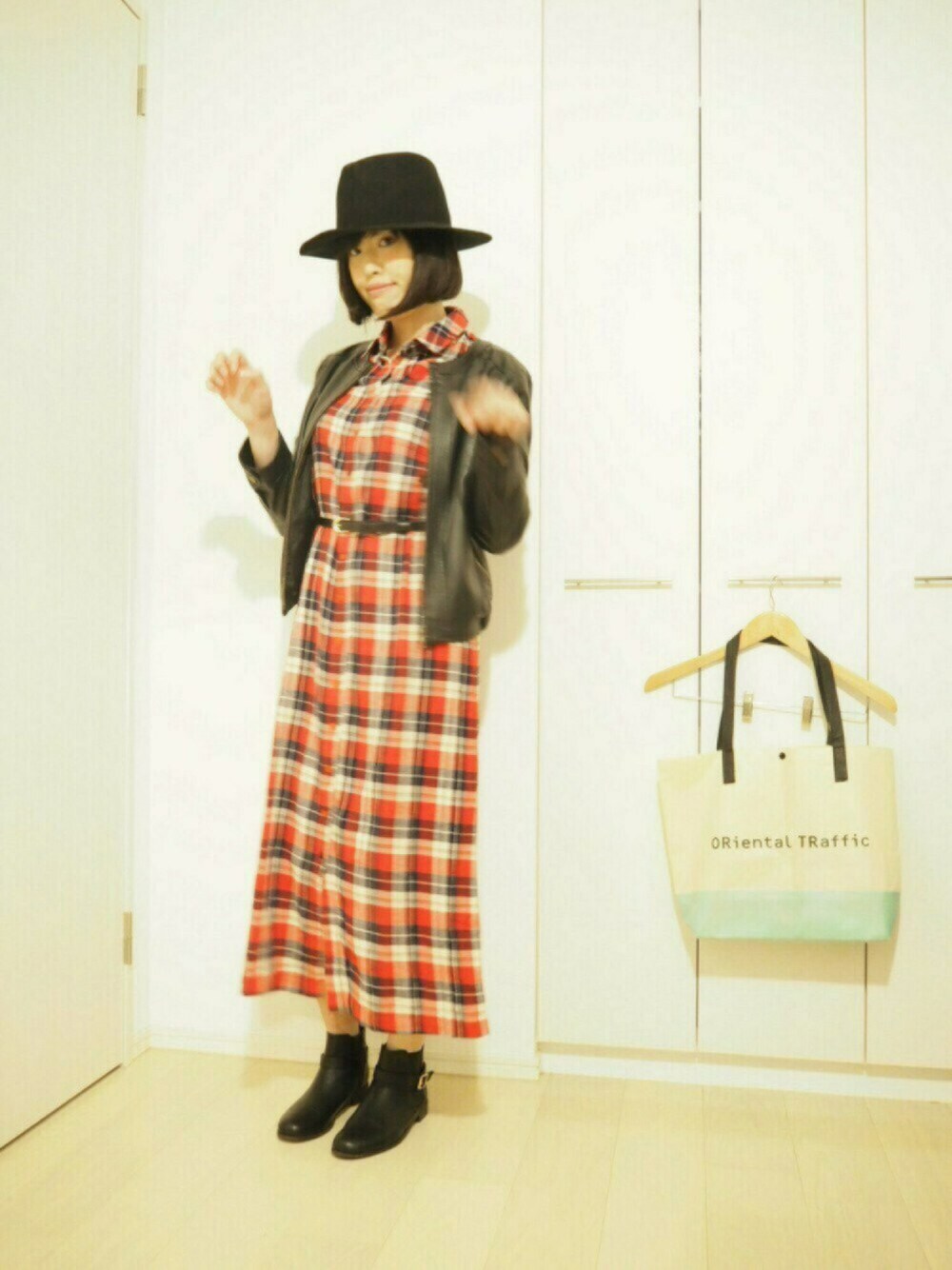 「ドラフトORI、Doシンプル部、カジュアルコーデ、キレイめ、秋服、KBF+、招き猫、HCKフェス告知、チーム冨樫」｜「indexのアイテム（ジャケット/アウター、ブラック系）」を使った、ミトロさん（レディース・164cm）の秋コーディネートの1枚目の写真