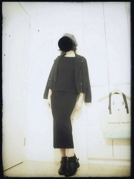 ミトロさんの「WOMEN メリノブレンドリブスカート」を使ったコーディネート