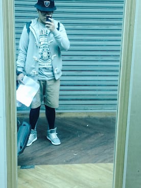 「ADLIB（アドリブ）のアイテム（モッズコート）」を使った、蔡坤益さん（メンズ・168cm）の春コーディネート